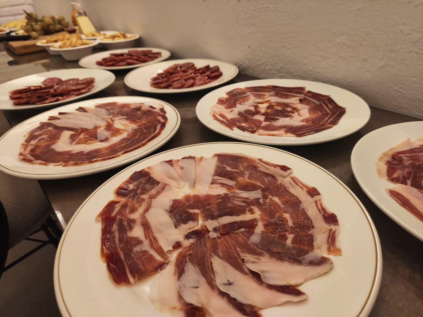 Platos de jamón y embutidos ibéricos